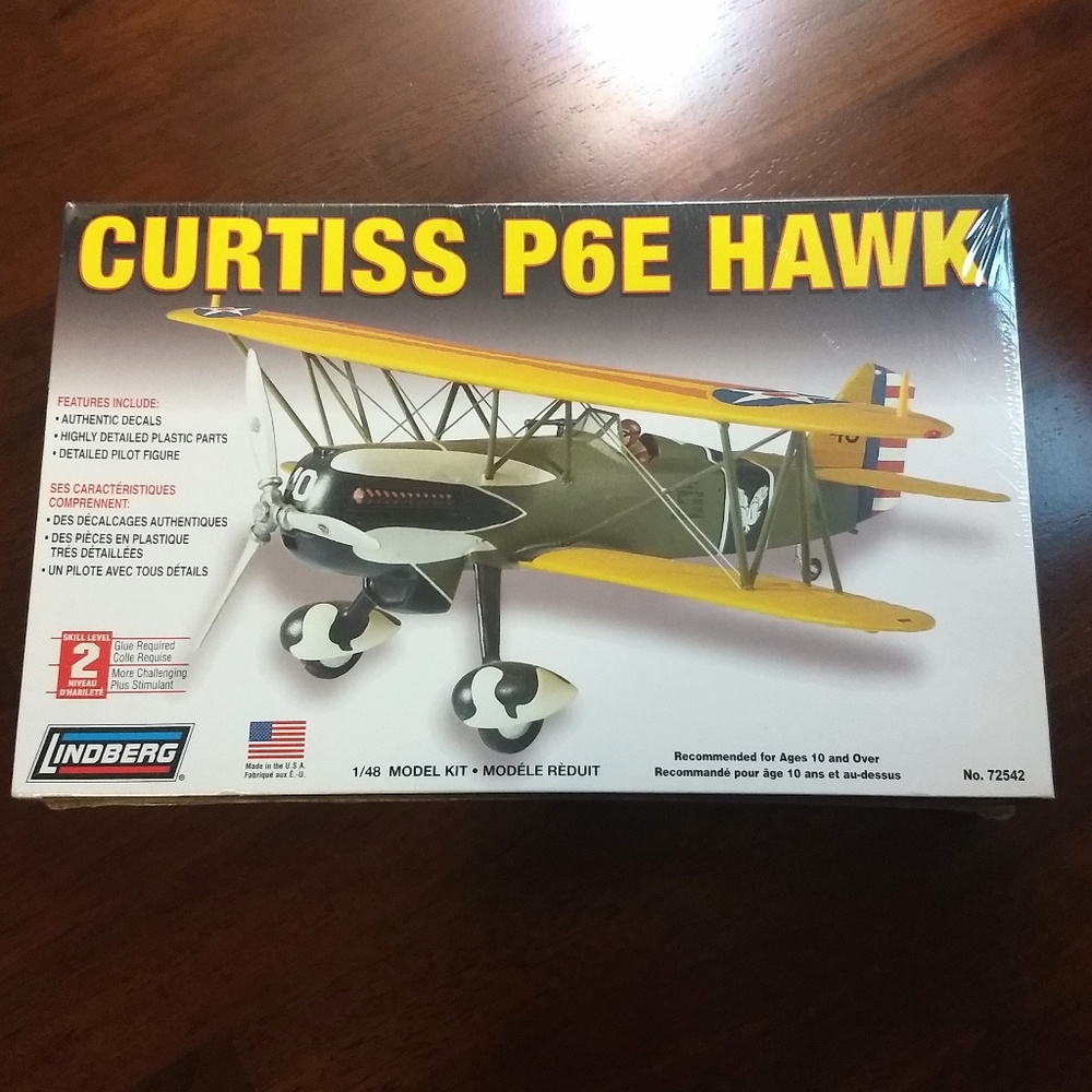 NIB Lindberg Curtiss P6E Hawk Model Kit